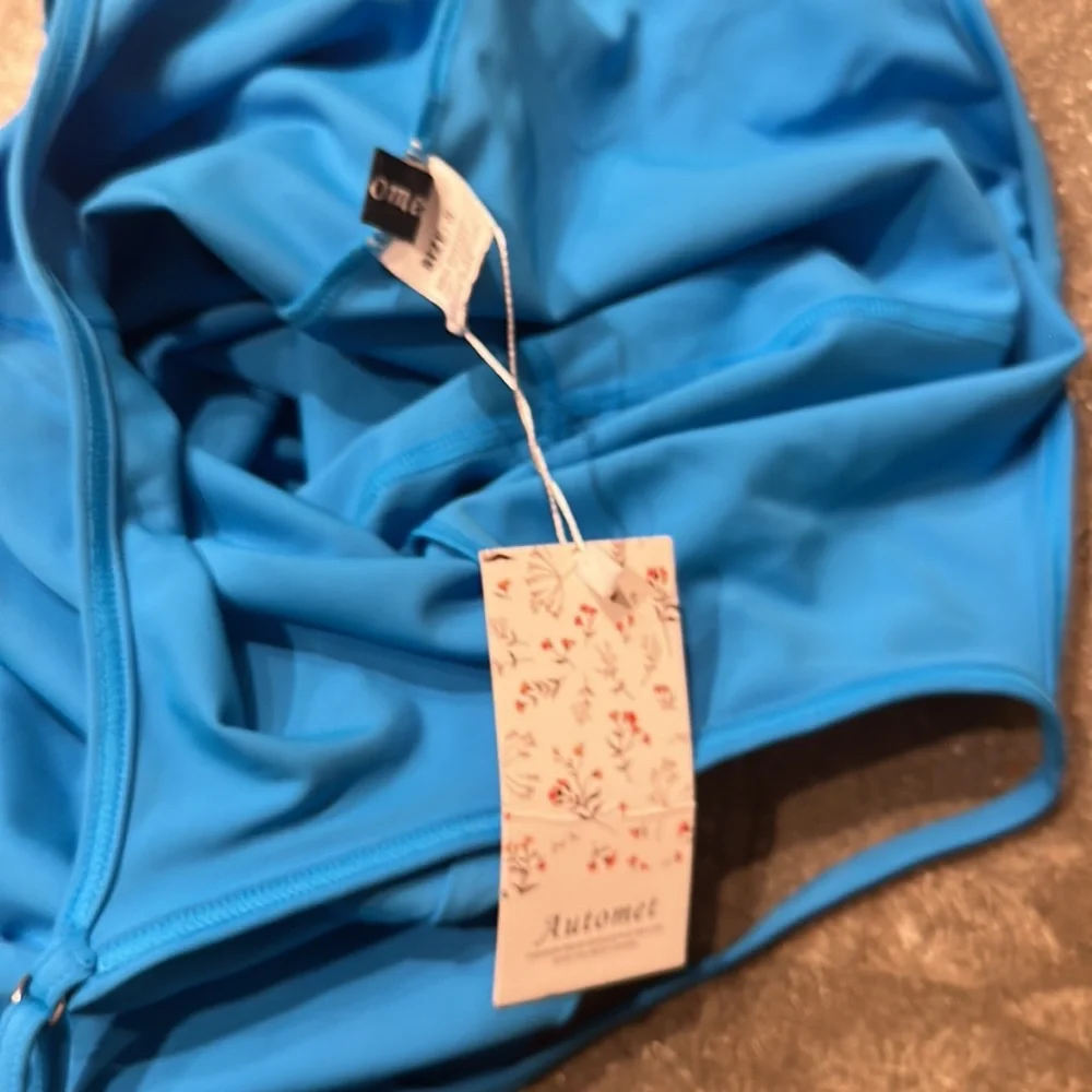 Amazon workout romper - Picture 2 of 2